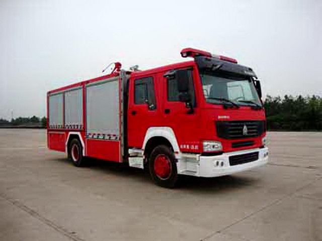 泡沫干粉聯用消防車