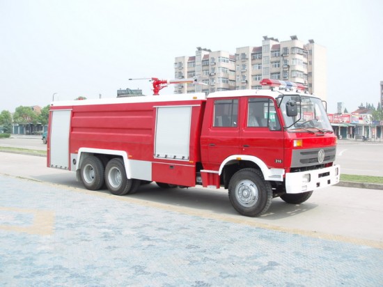 東風(fēng)后雙橋水罐/泡沫消防車(chē)