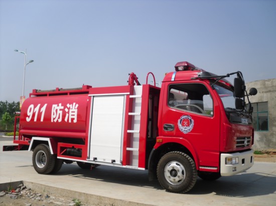 東風單排消防車