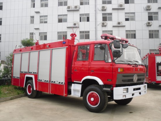 東風干粉消防車